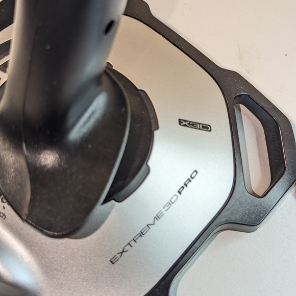 Logitech Extreme 3D Pro X3D Joystick Flightstick PC Controller - Wingman Attack - Picture 3 of 7
